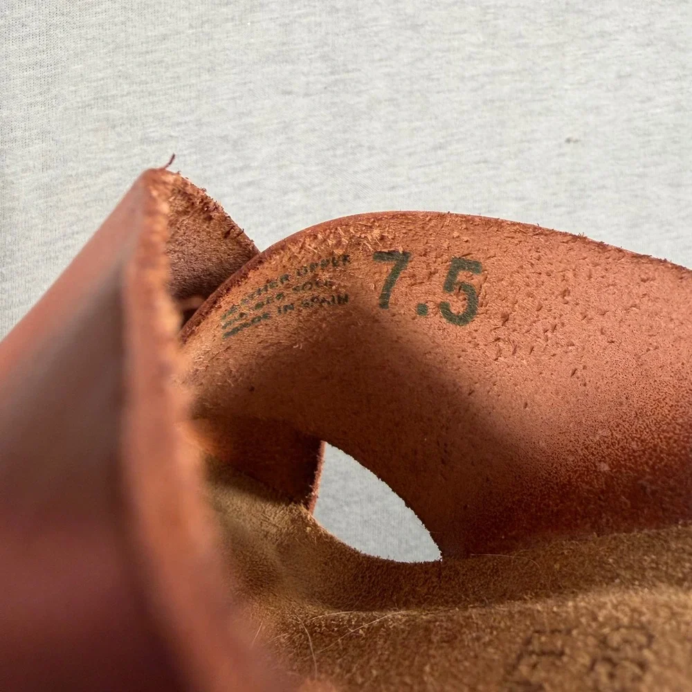 yokono leather wedge